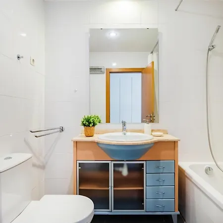 Enjoy Oceanos 96 Apartment *